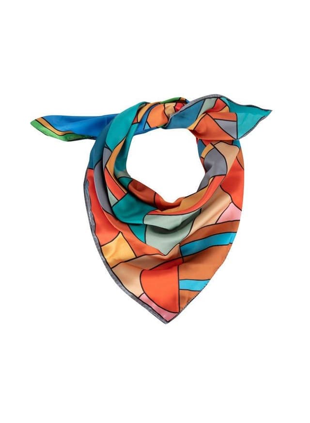 woman-shawl